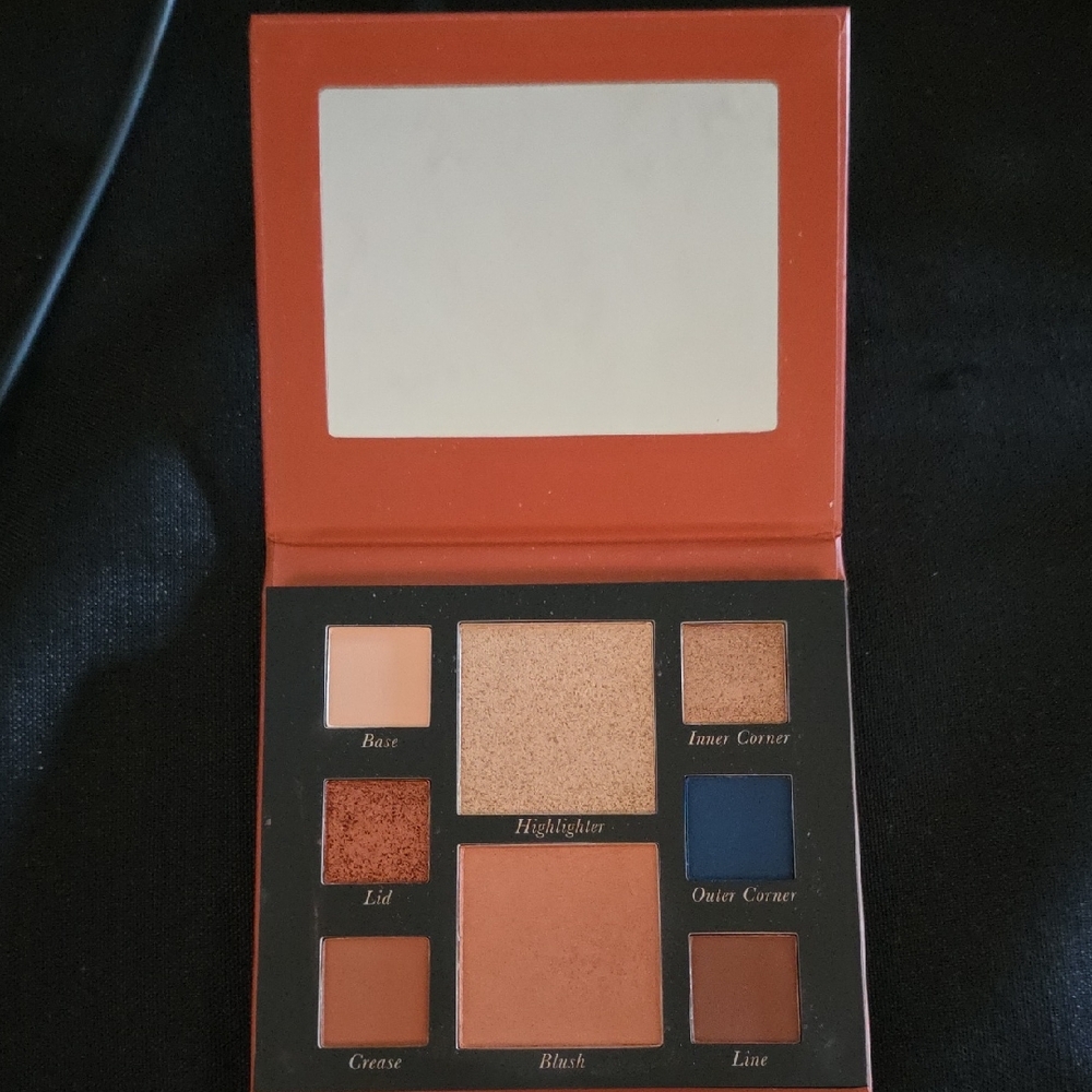 Laura Geller Blue and Brown Eyeshadow Collection